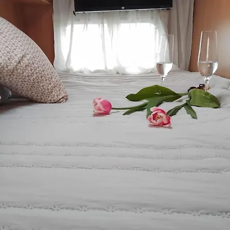 Mi Pequeno Lujo Autocaravana Сан-Бартоломе
