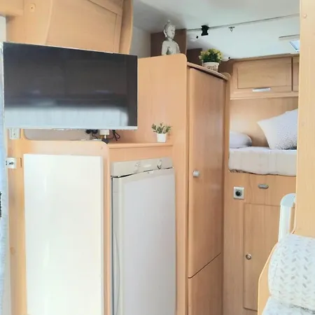 Mi Pequeno Lujo Autocaravana Сан-Бартоломе